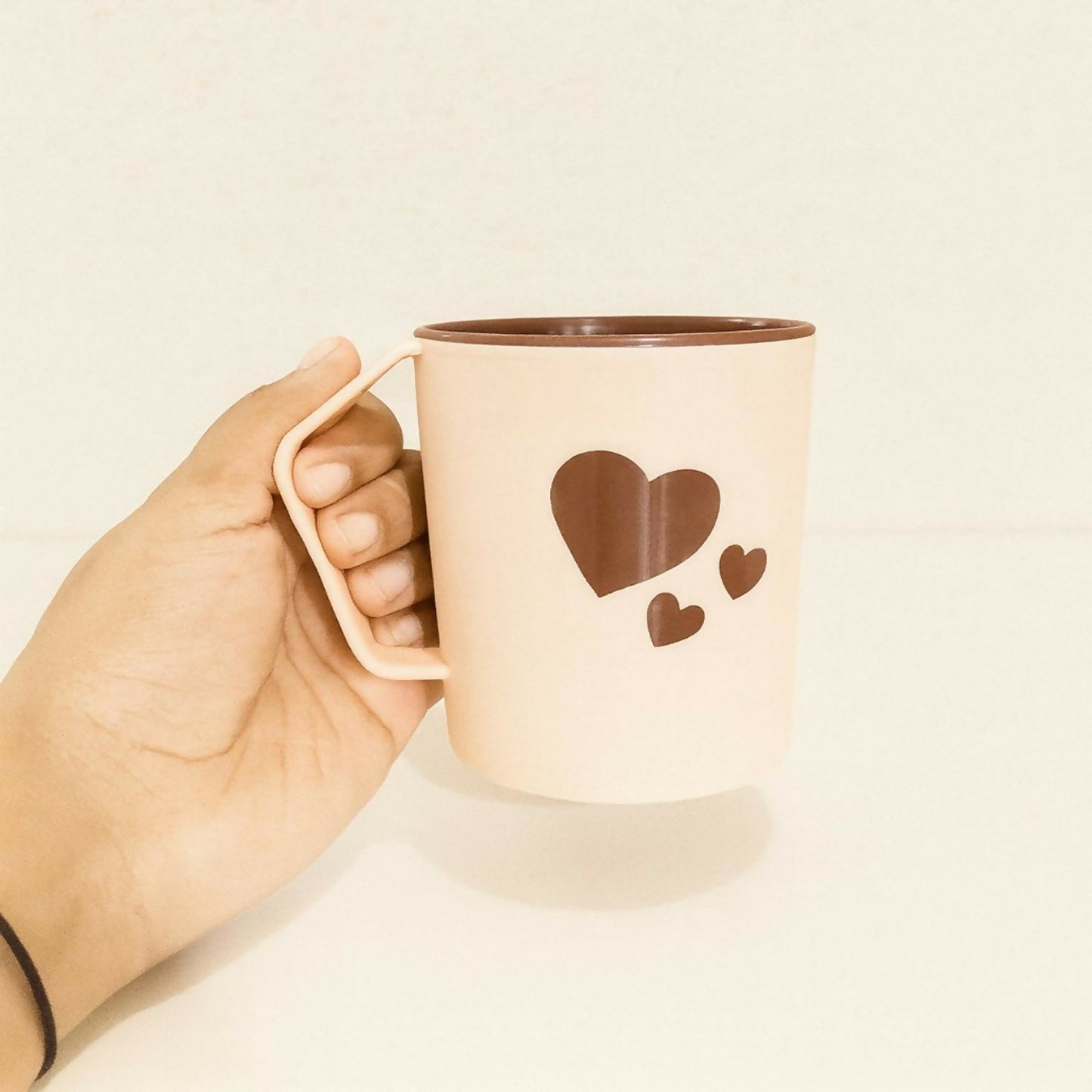 Premium Heart-Design Unbreakable Plastic Mug for Kids & Adults | Cute Lightweight BPA-Free Drinking Cup with Heart & Arrow Cutout | Durable Water, Milk, Coffee, Juice Mug for Home, Office, School & Gifting