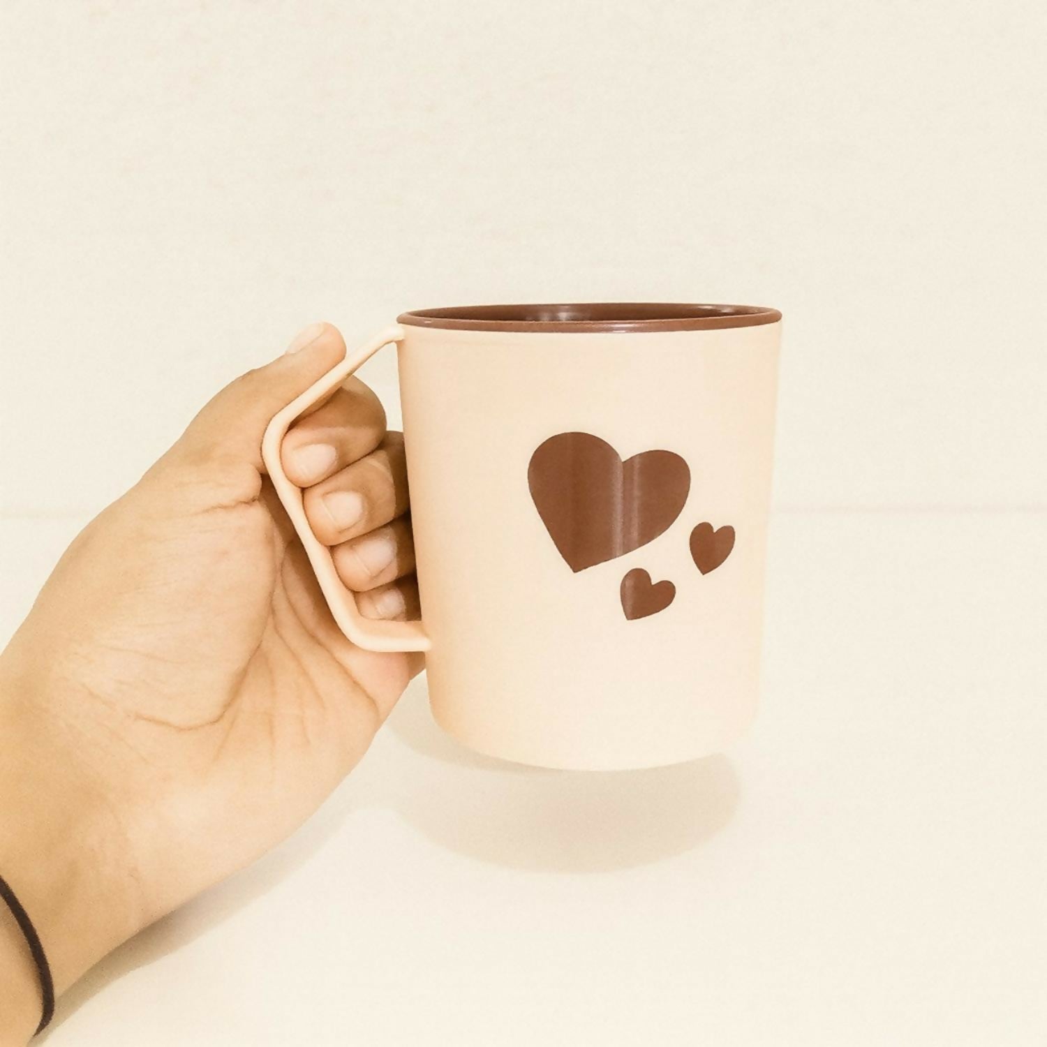 Premium Heart-Design Unbreakable Plastic Mug for Kids & Adults | Cute Lightweight BPA-Free Drinking Cup with Heart & Arrow Cutout | Durable Water, Milk, Coffee, Juice Mug for Home, Office, School & Gifting