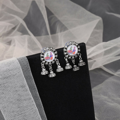 Bold Gold-Tone Black Stone Choker with Pearl Drops