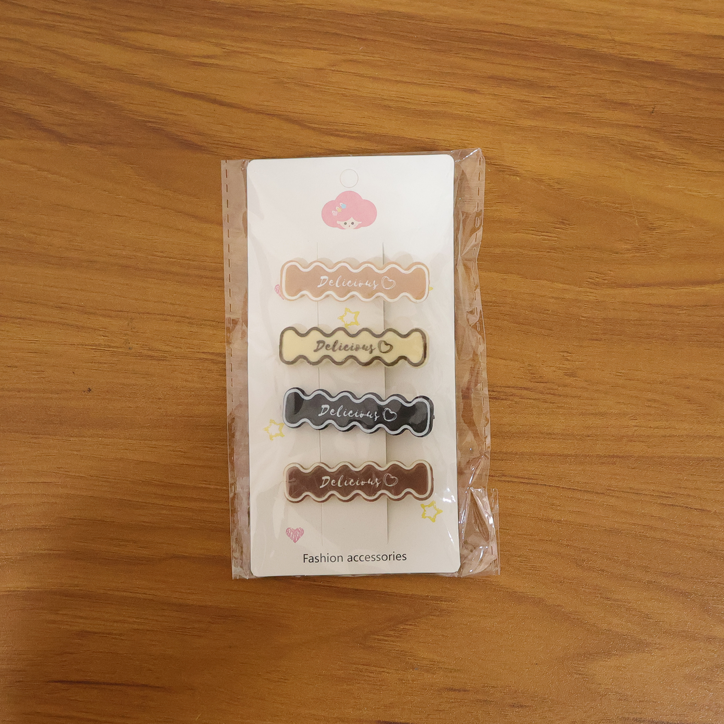 Elegant Design Hair Clips (4 Pc)