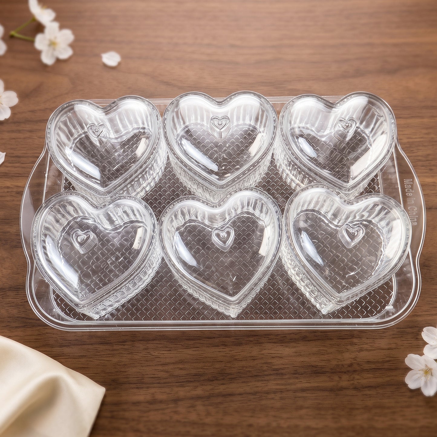 Heart Shape Dessert Bowl Set 6 Pc with Tray and Lids Serving Bowls (6 Pc Set)