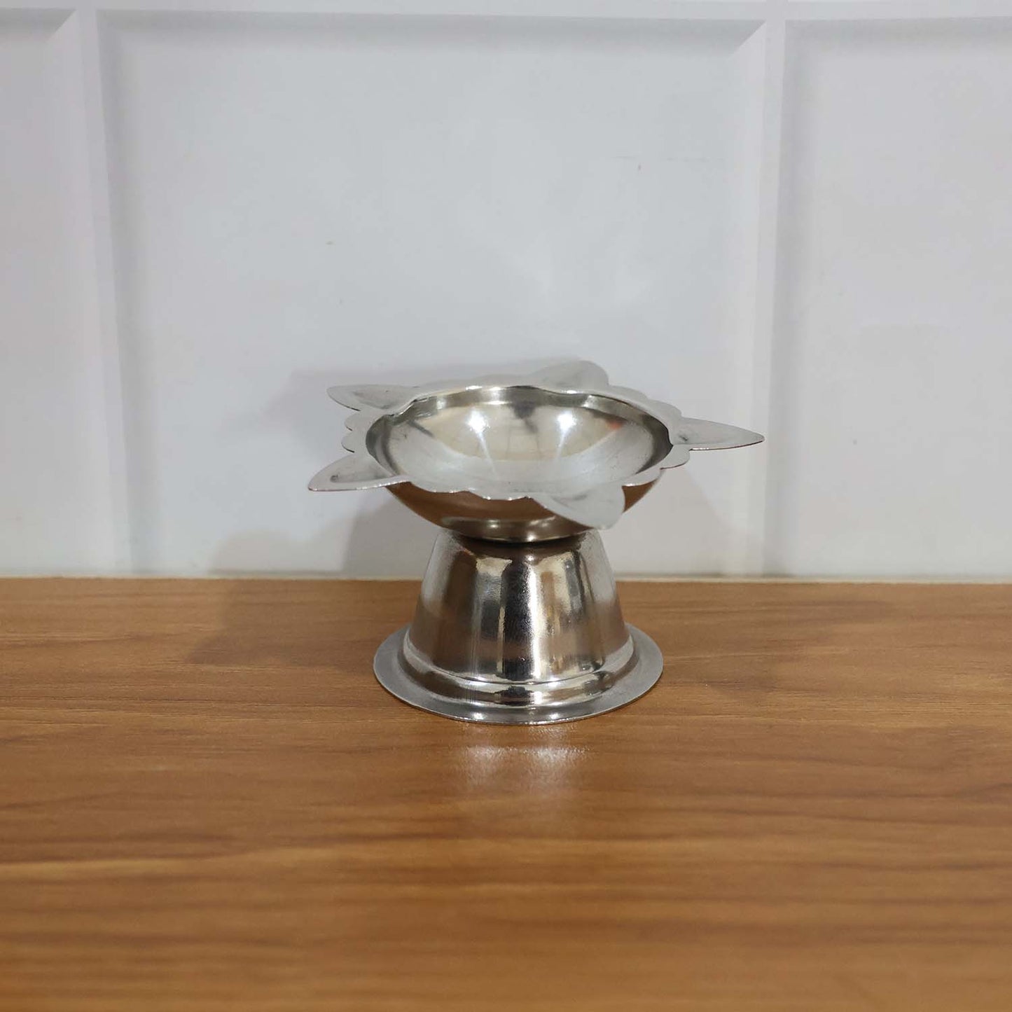 Stainless Steel Sunflower Design Diya Stand (Big Size) (1 Pc)