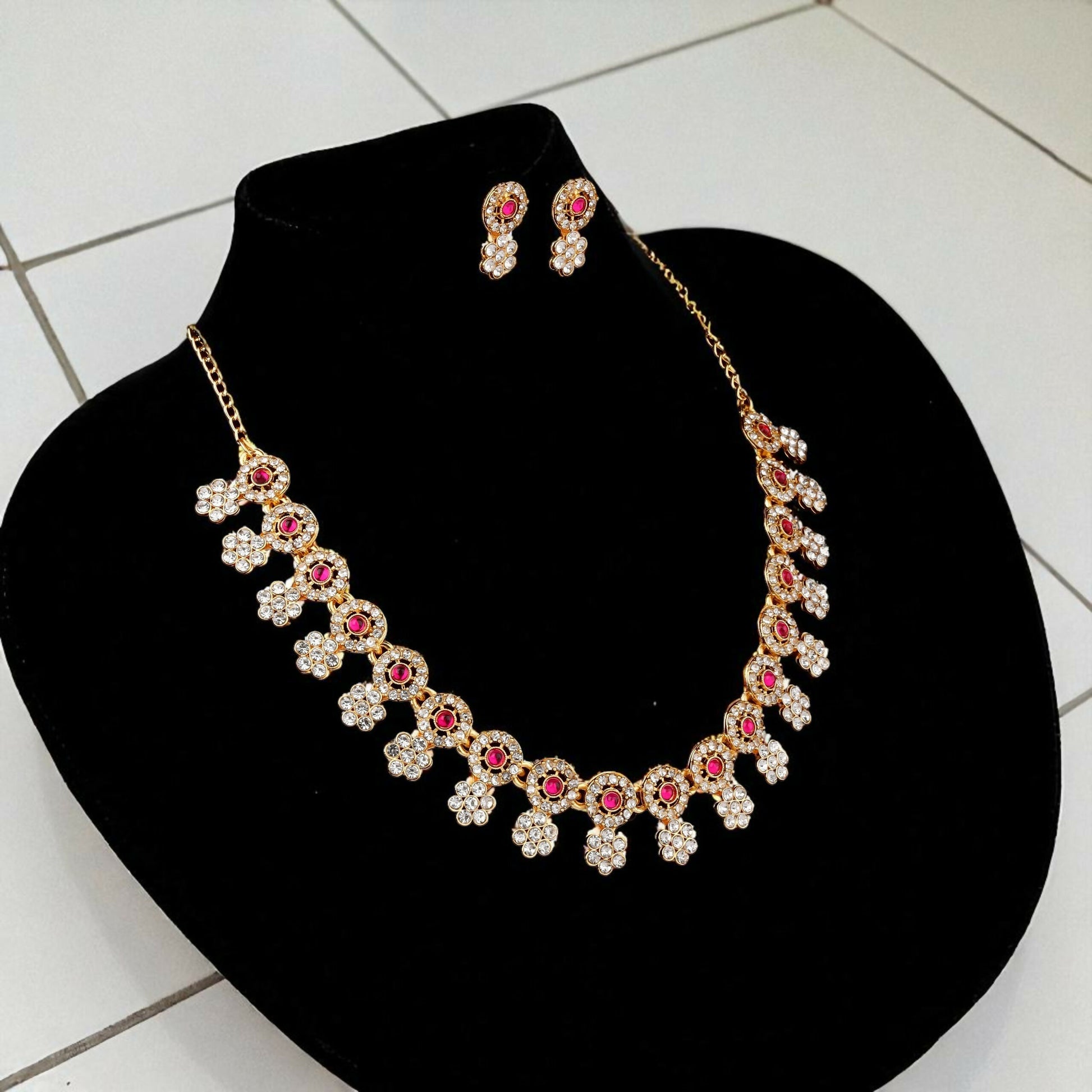 Elegant Floral Necklace & Earrings Set with Stone Accents