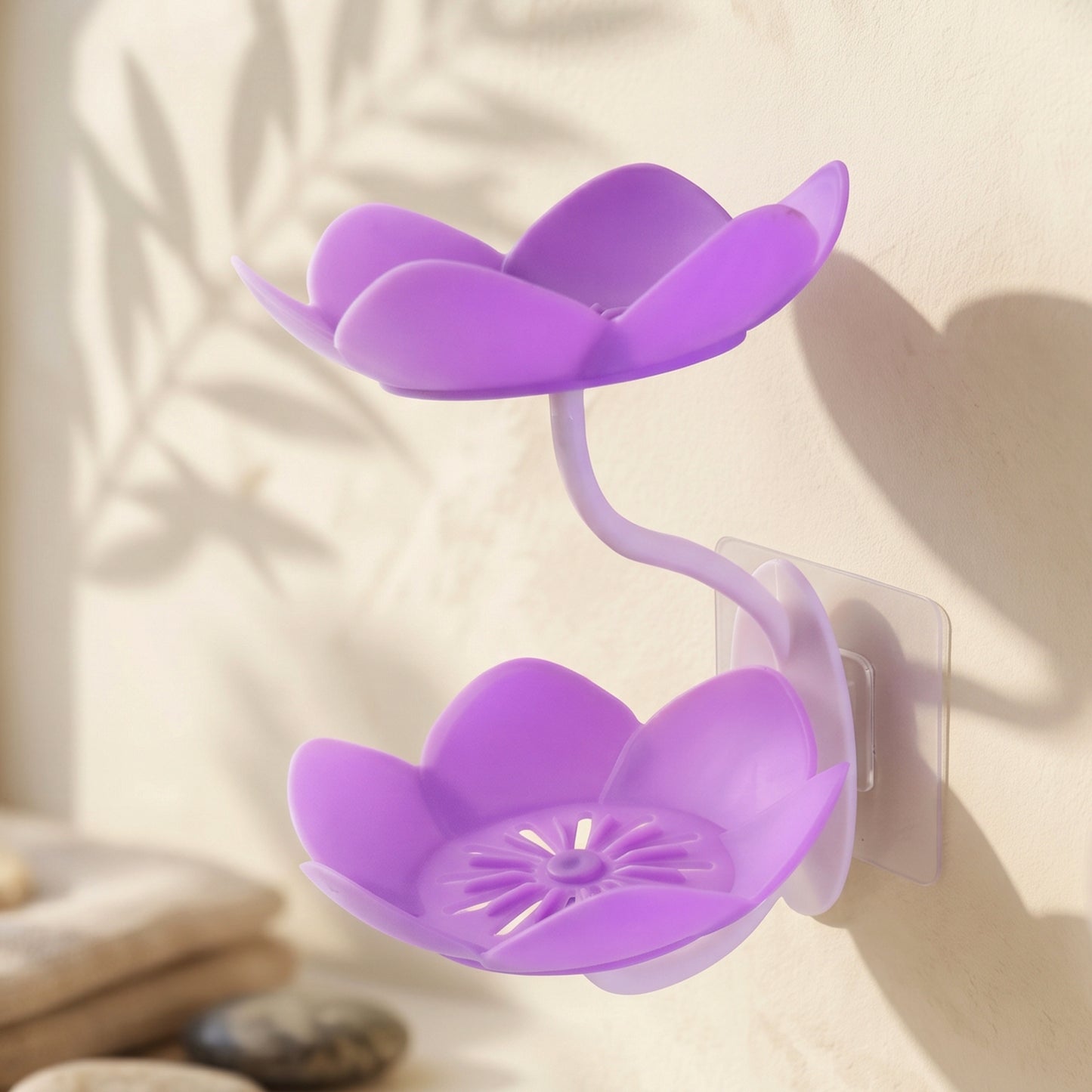 Flower soap dish white bg