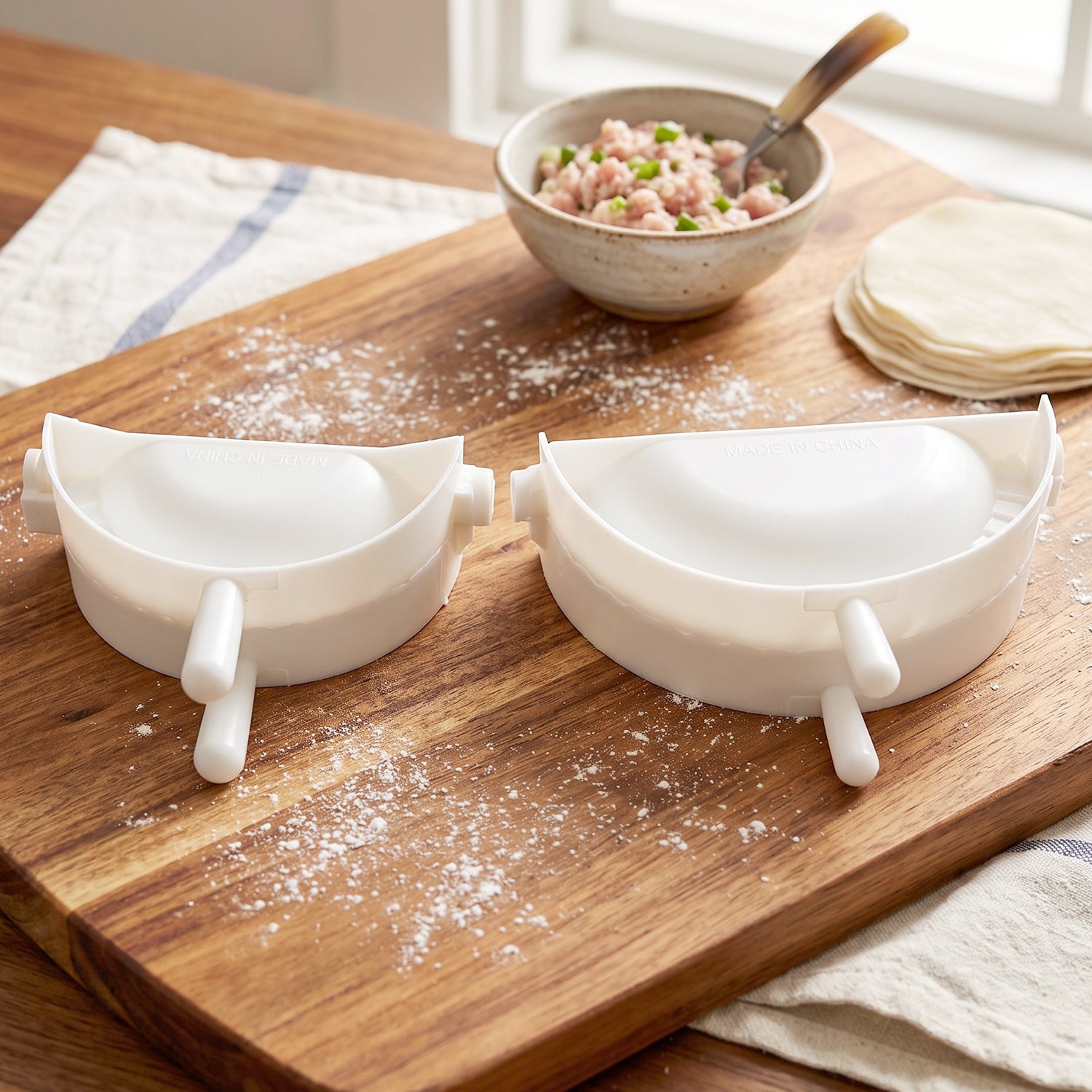 Dumpling Maker Mould Set with Mini Rolling Pin for Momo and Gujiya (1 Set)