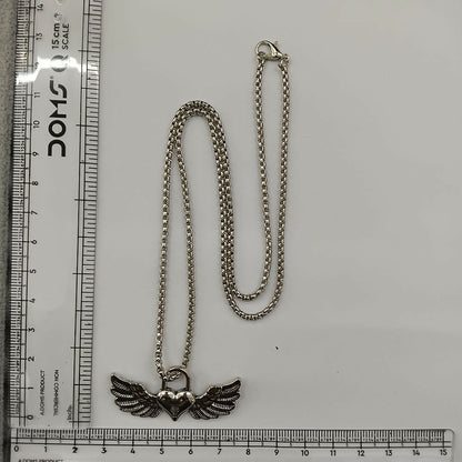 1405902