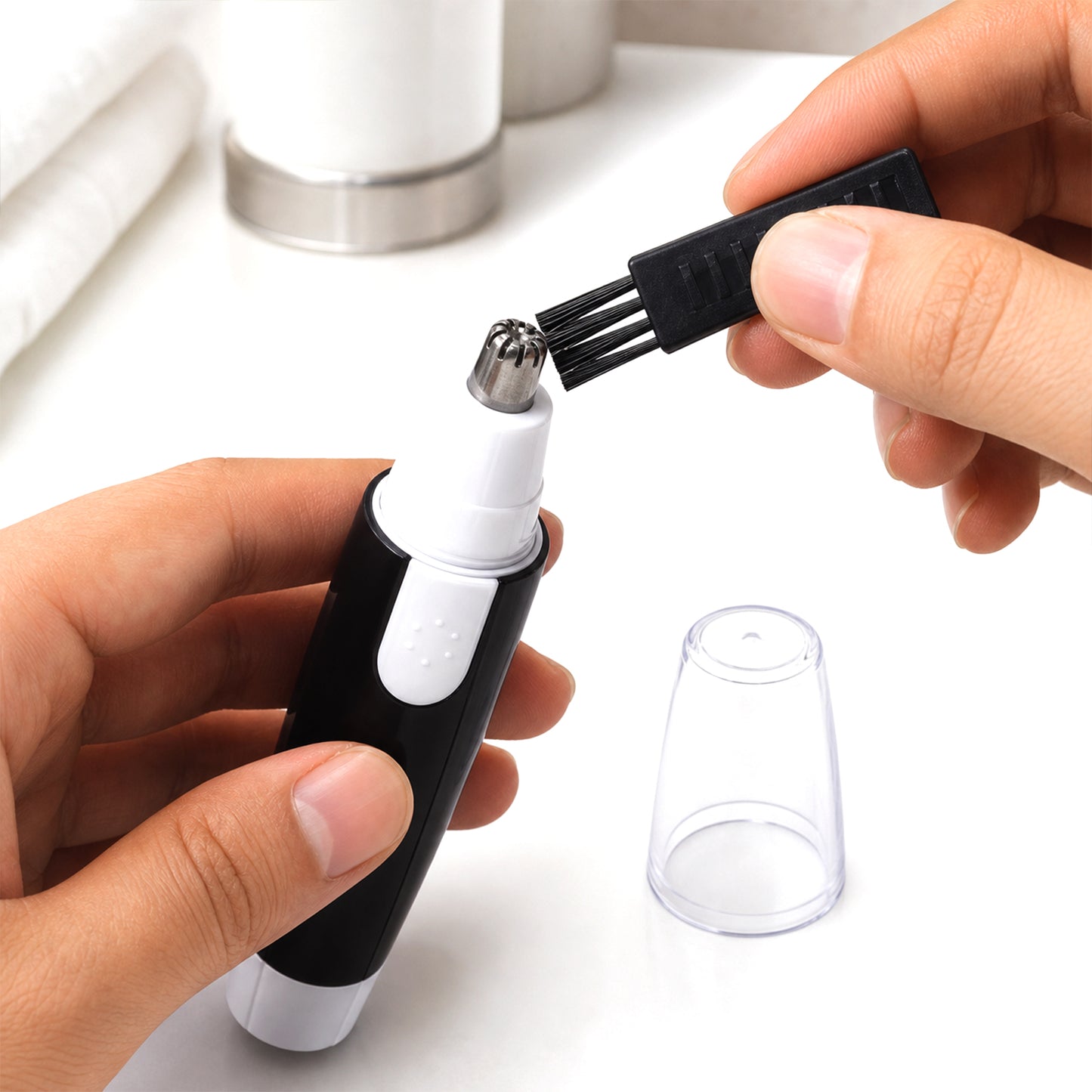 Ear and nose hair trimmer detailed image