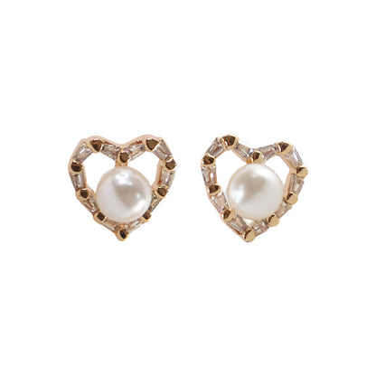 Charming Heart Shape Pearl and CZ Stone Stud Earrings for Women