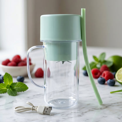 Juicer mixer grinder showing lid
