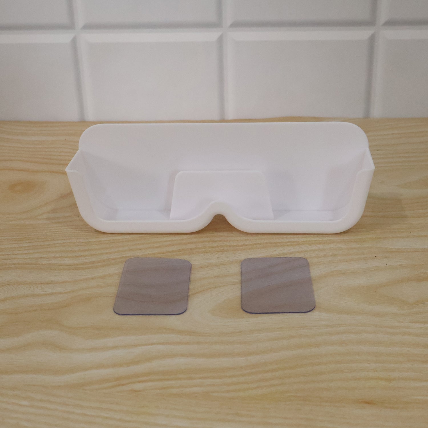 Plastic Sunglasses Holder Stand Wall Mounted Eyewear Rack Adhesive (1 Pc)