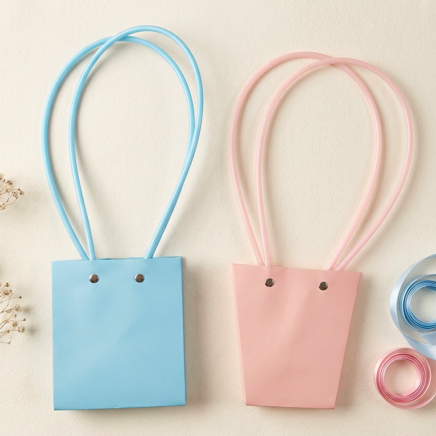 Flower bag bouquet use