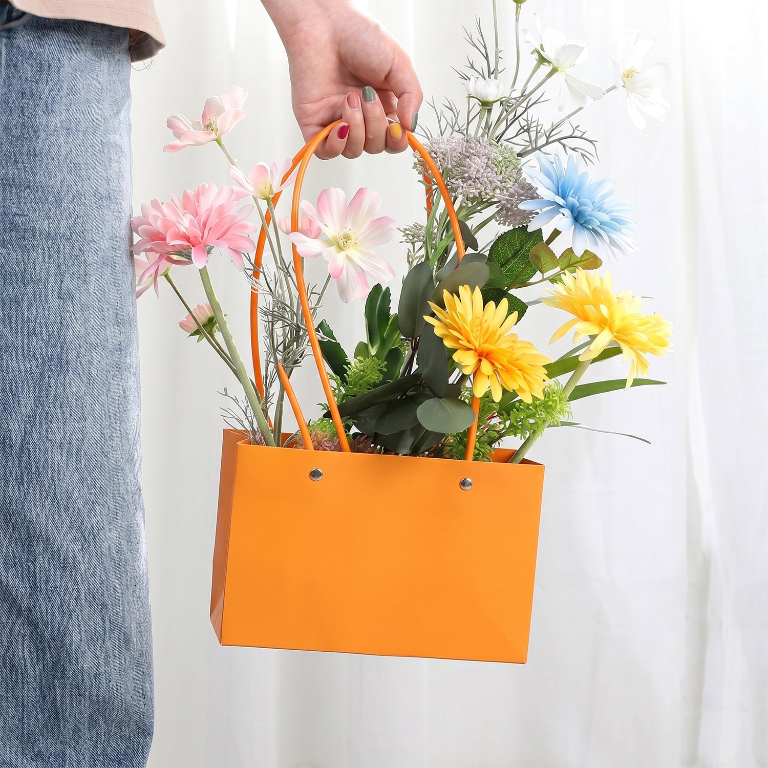 Flower packaging bag white bg