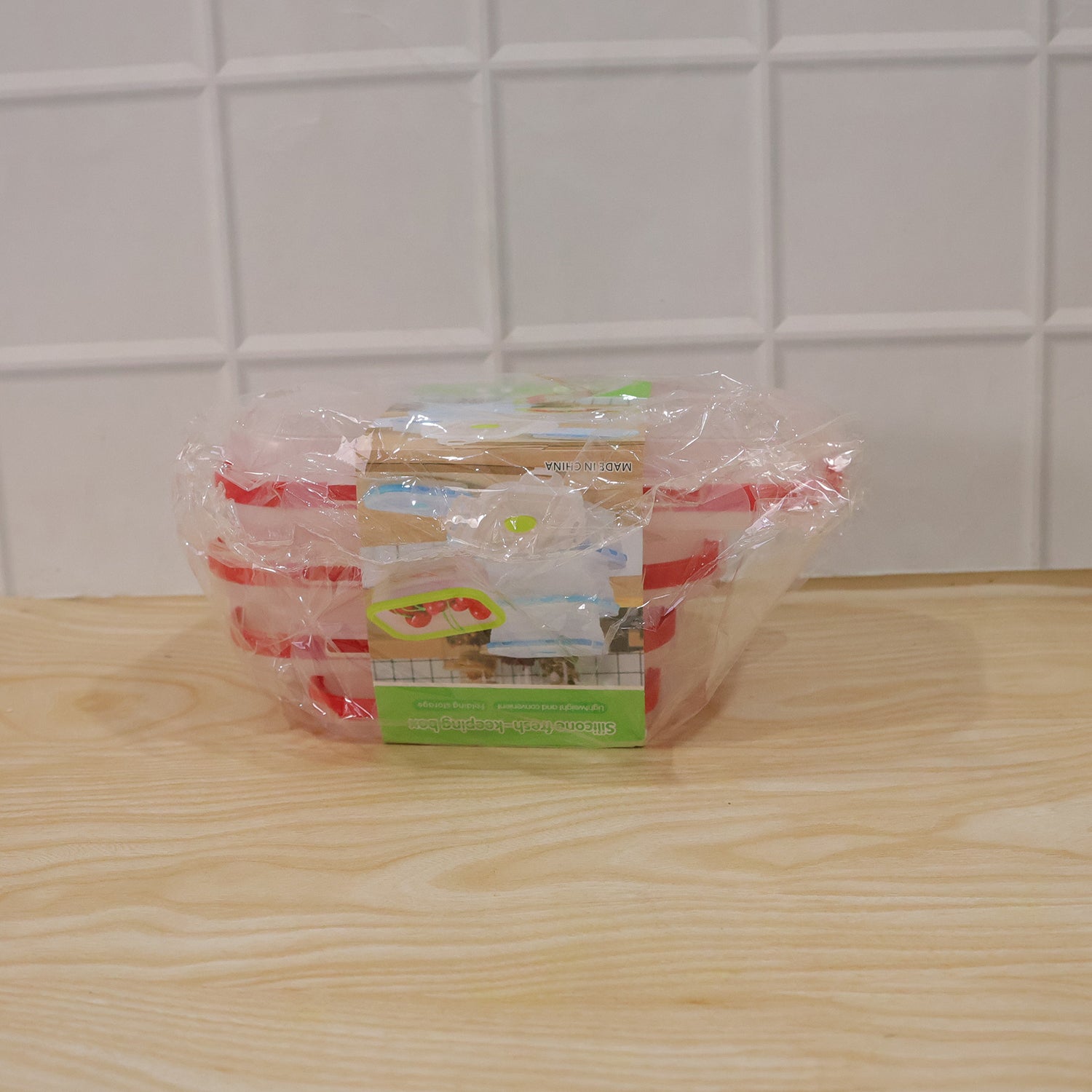 Collapsible food container daily use
