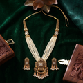 Royal Gold and Pearl Necklace Set – Elegant Traditional Jewelry