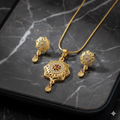 Floral Disc Gold Pendant – Elegant Traditional Jewelry for Women