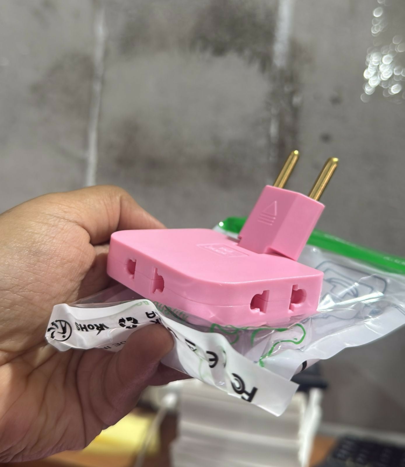 180° Rotary Travel Plug Converter 15A 250V Universal Power Adapter