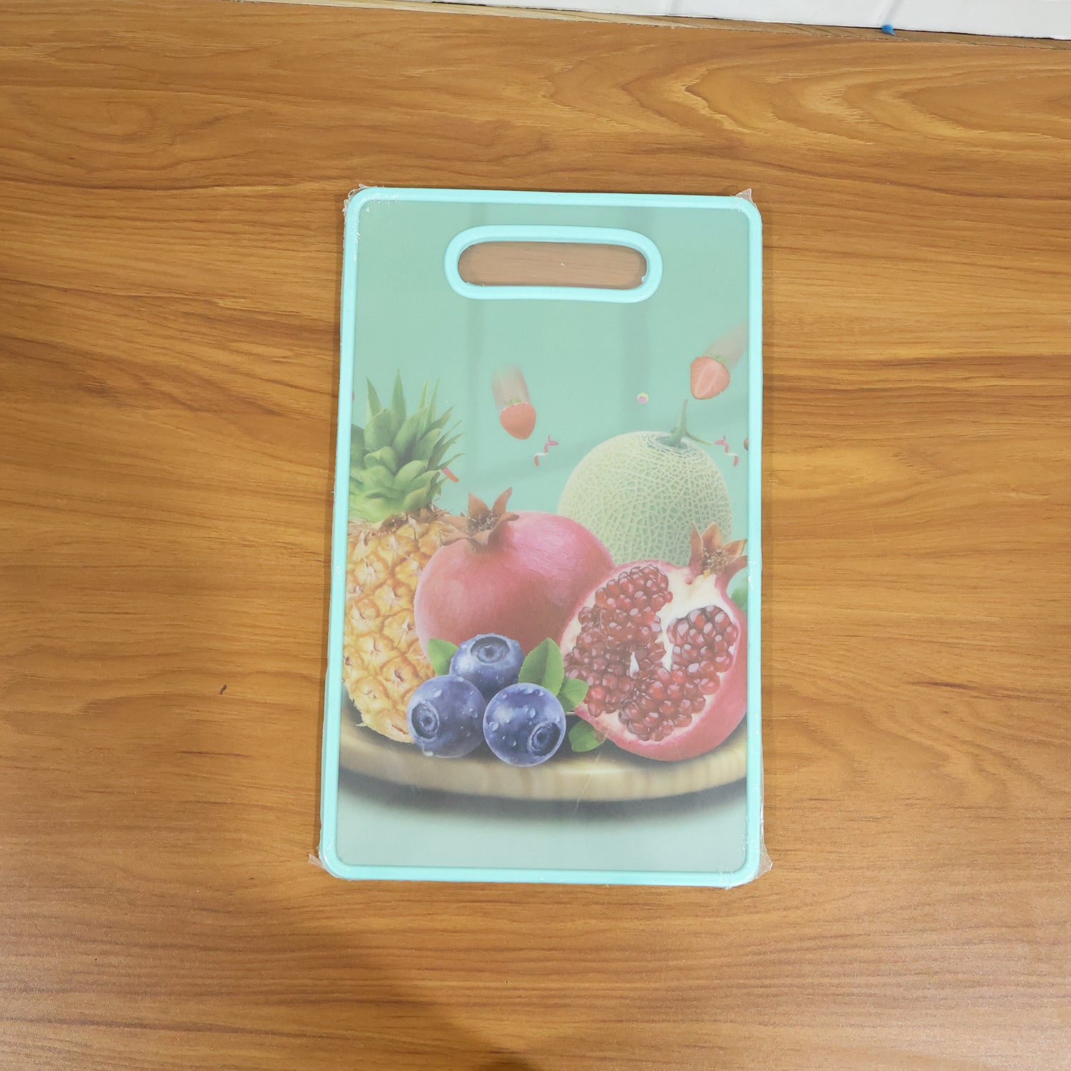 Multipurpose Anti-Slip Cutting Board 36x23 cm with Handle
