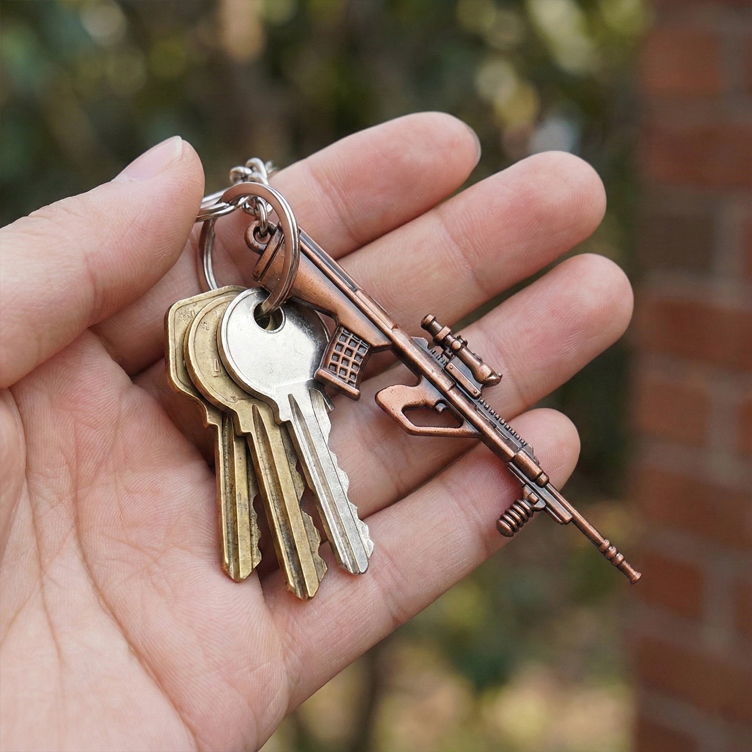 Metal Gun Shape Keychain (1 Pc)