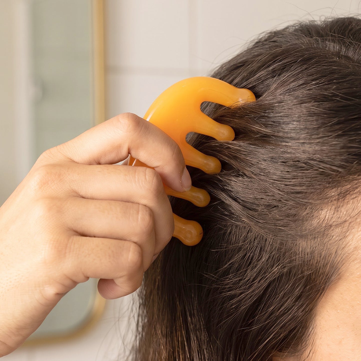 Scalp Relaxing Head Massager Comb – Lightweight & Durable Relief