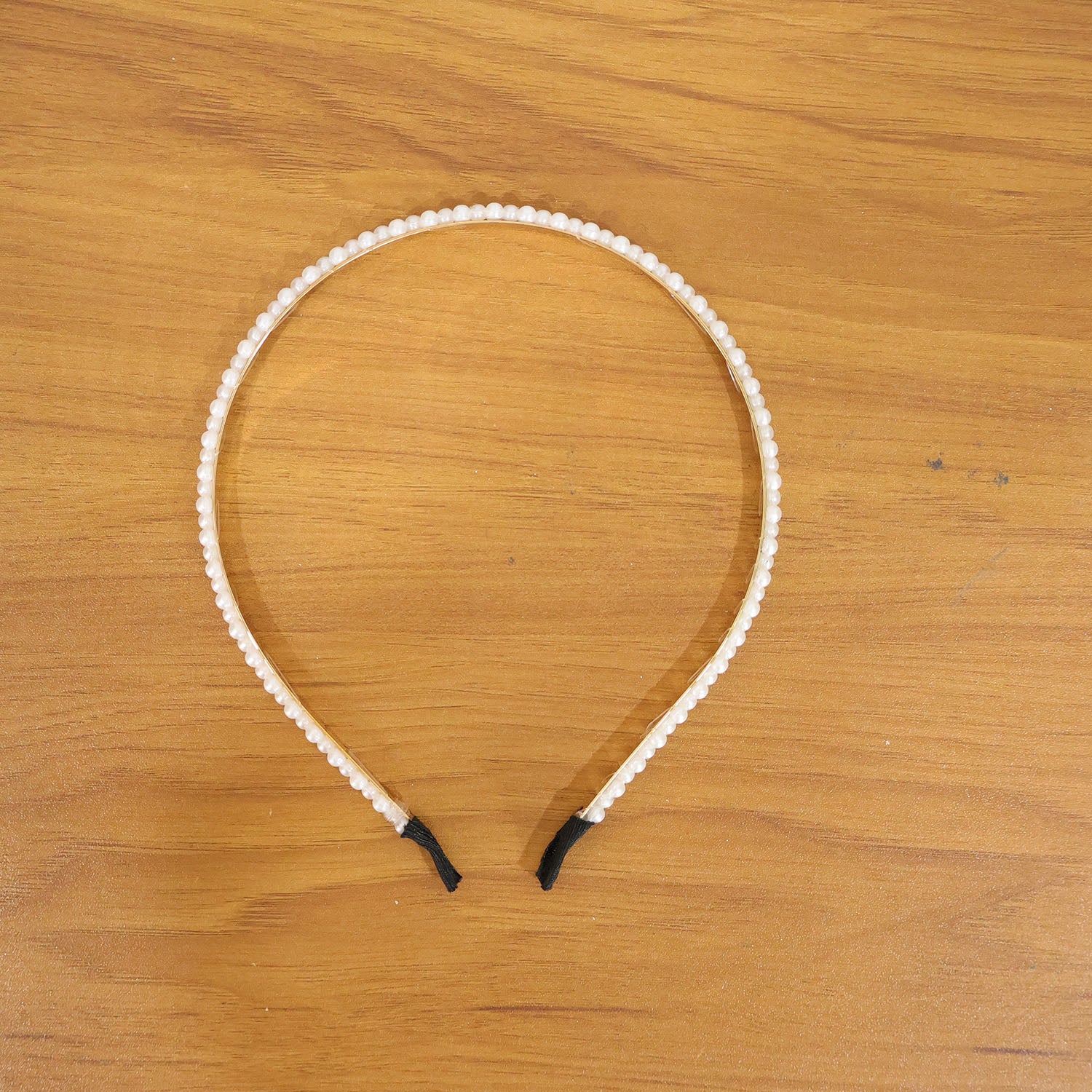 Elegant Pearl Beaded Slim Golden Metal Hair Band (1 Pc)