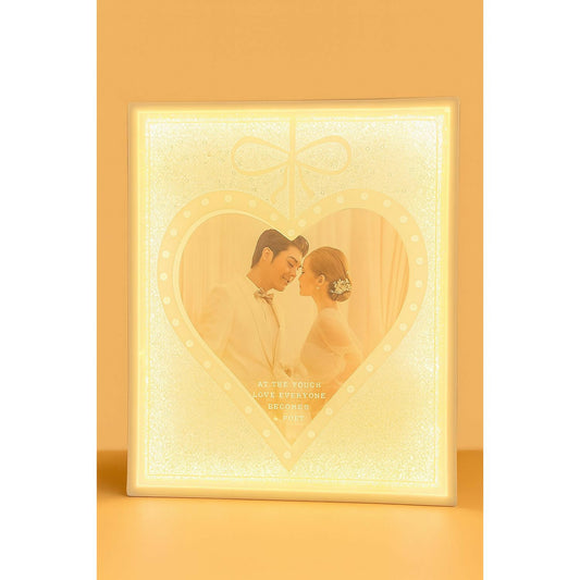 LED Heart Photo Frame with Glitter Border and Romantic Lighting – Elegant Tabletop Decorative Picture Frame with Warm Glow – Perfect for Wedding, Anniversary, Bedroom Décor and Gifting