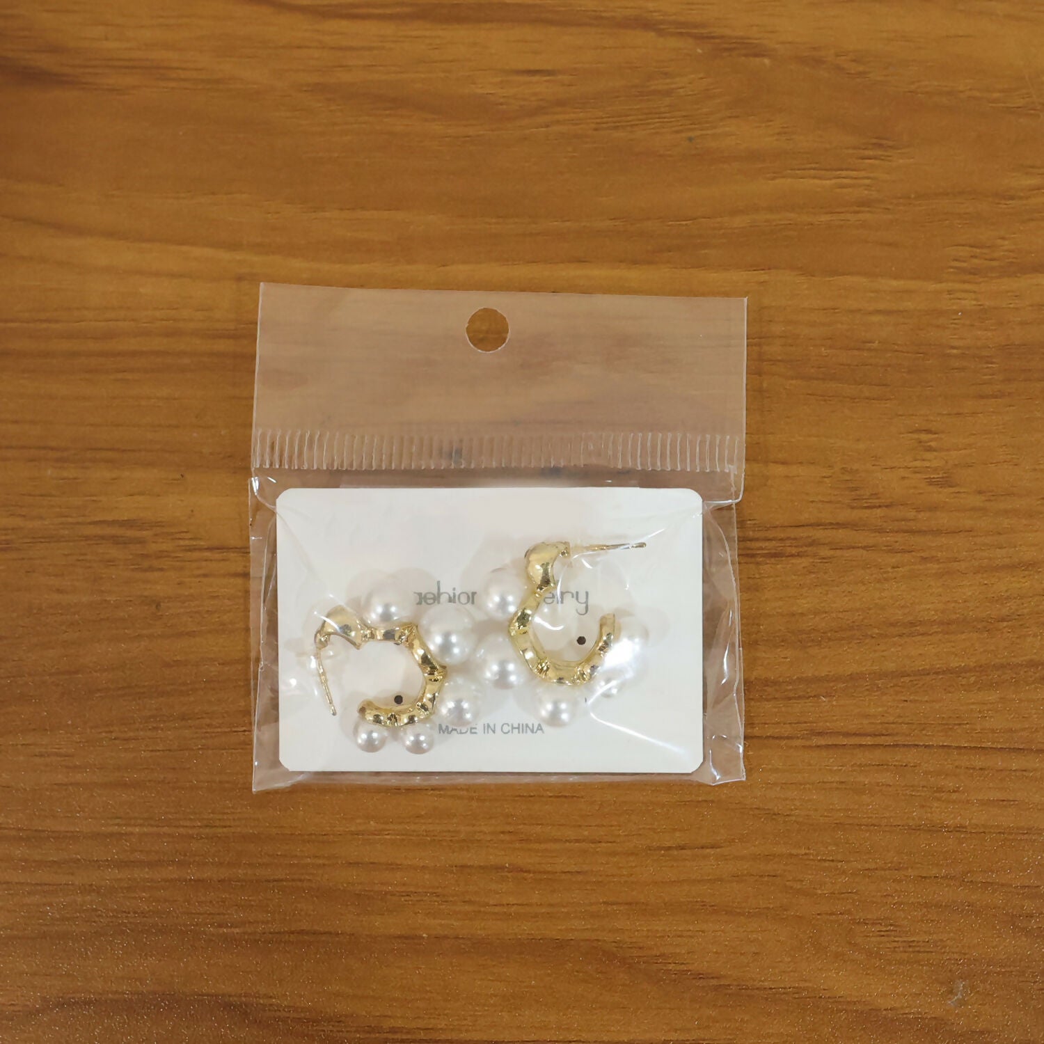 Elegant Pearl Cluster Hoop Earrings for Women – Korean Style Gold Plated Fashion Jewellery