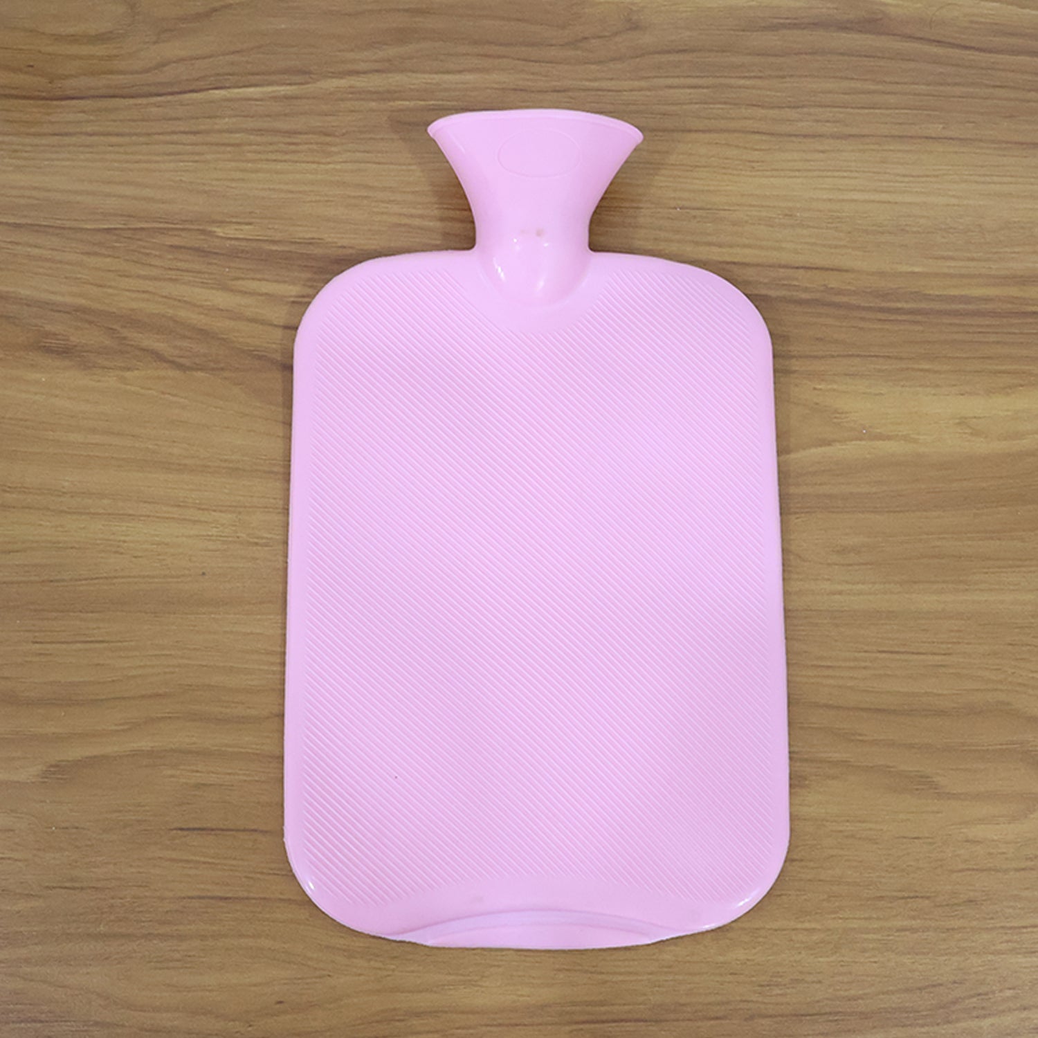 Premium Quality Rubber Hot Water Bag (31 x 19 Cm / 1 Pc)
