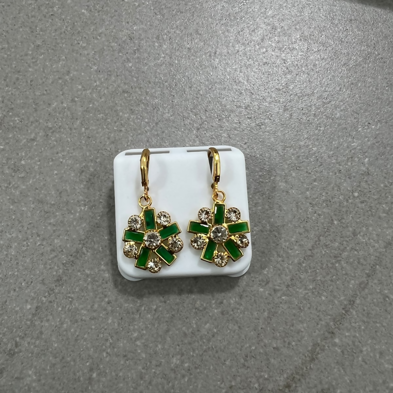 10-green-real-photo