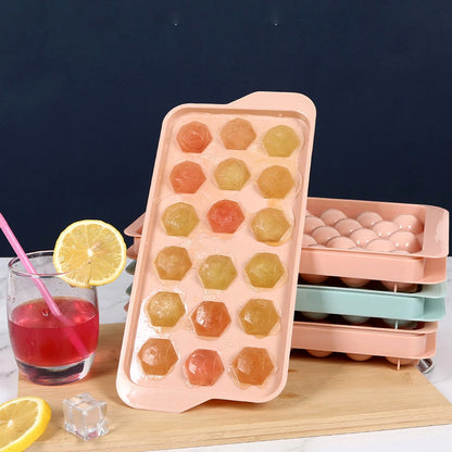 Durable Plastic Ice Cube Tray (1 Pc)