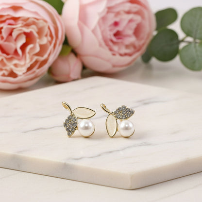 Elegant Korean Style Pearl & Crystal Leaf Stud Earrings for Women