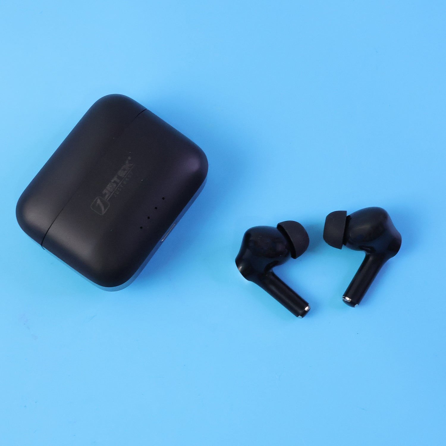 Wireless Bluetooth Earbuds with Charging Case Touch Control Deep Bass Earphones