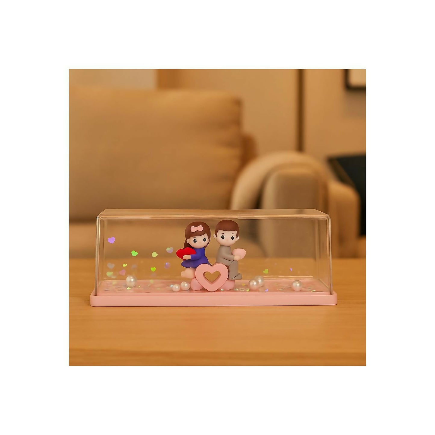 Romantic Couple Love Figurine in Transparent Water Block with Glitter and Floating Hearts – Elegant Desktop Showpiece for Anniversary, Wedding, Birthday & Valentine’s Day Gifting – Decorative Tabletop Display