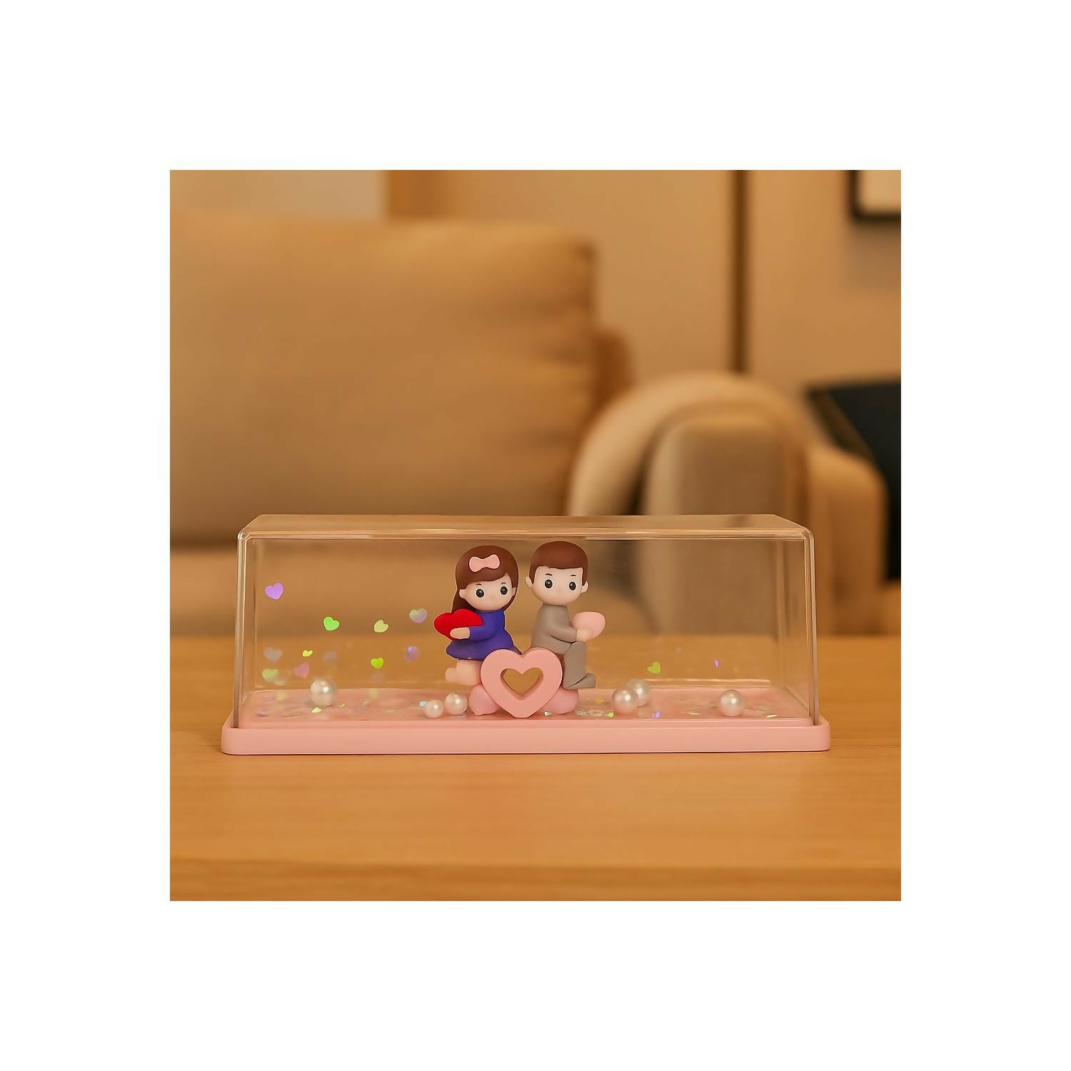 Romantic Couple Love Figurine in Transparent Water Block with Glitter and Floating Hearts – Elegant Desktop Showpiece for Anniversary, Wedding, Birthday & Valentine’s Day Gifting – Decorative Tabletop Display