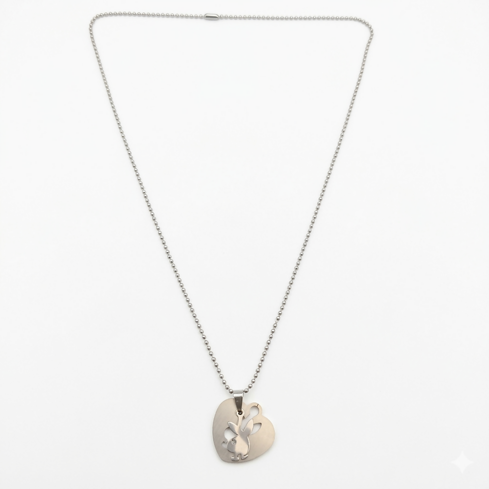 Elegant Stylish Heart Pendant Necklace with Rabbit Cutout Design Chain Jewelry