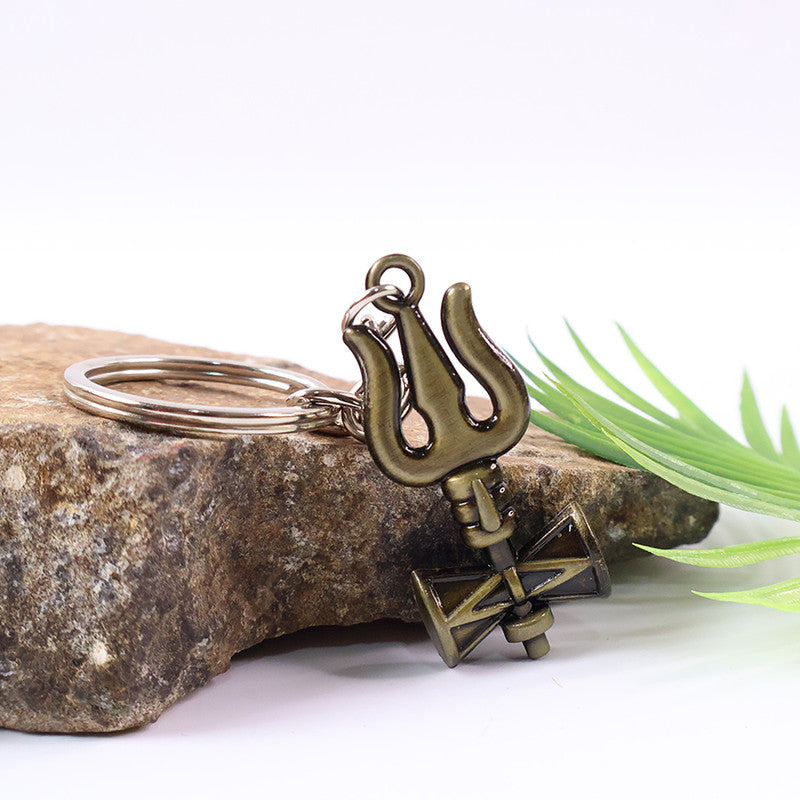 Stylish Trishul Damru Metal Keychain – Antique Finish Divine Shiv Key Ring