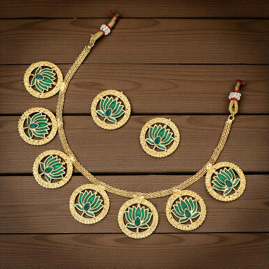 Heavy R Gold-Tone Traditional Filigree Choker Set