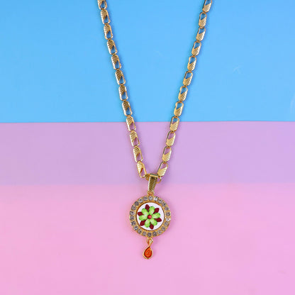 Elegant Gold Plated Pendant Necklace with Floral Design