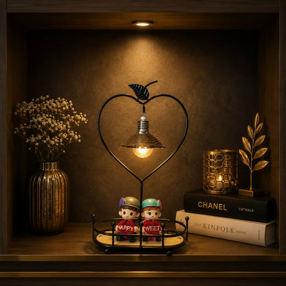 Romantic couple table lamp with heart-shaped metal frame