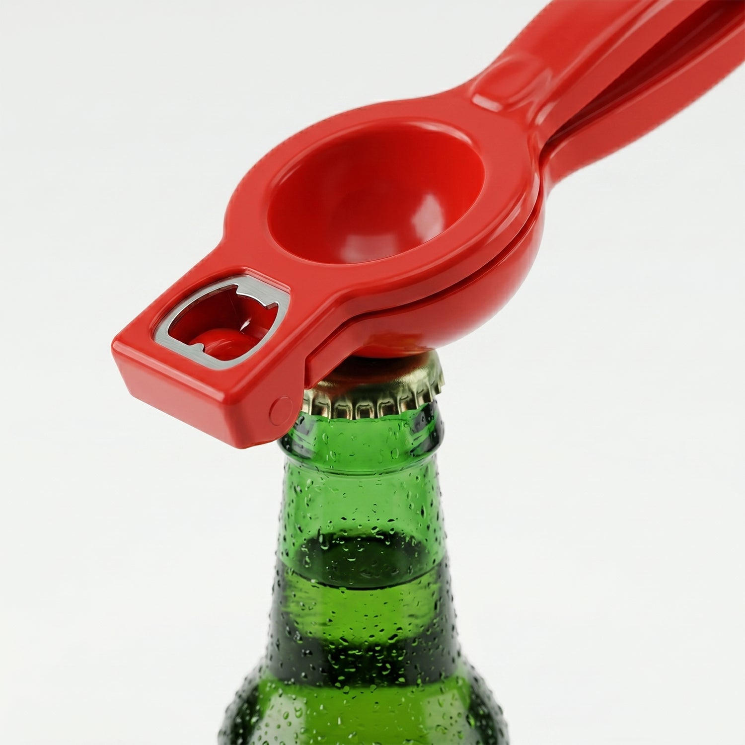 Close-up of the juicing mechanism of the lemon squeezer