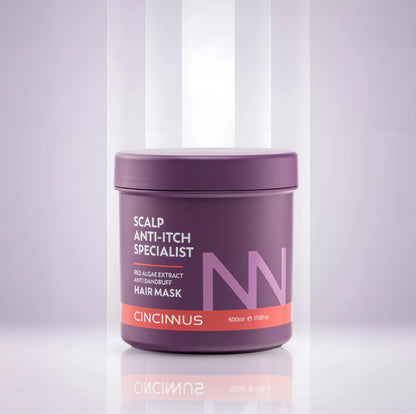 Application of red algae hair mask on damp hair, mid-length to ends