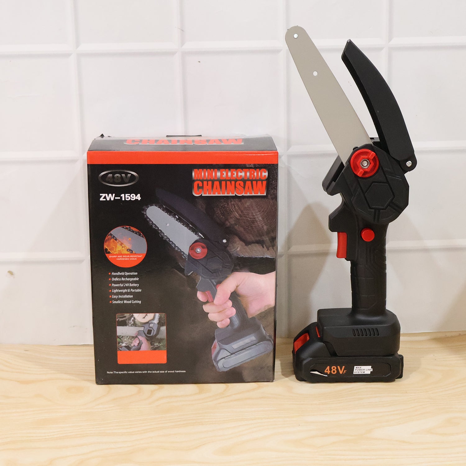 Mini Cordless Electric Chainsaw 48V with 18cm Blade