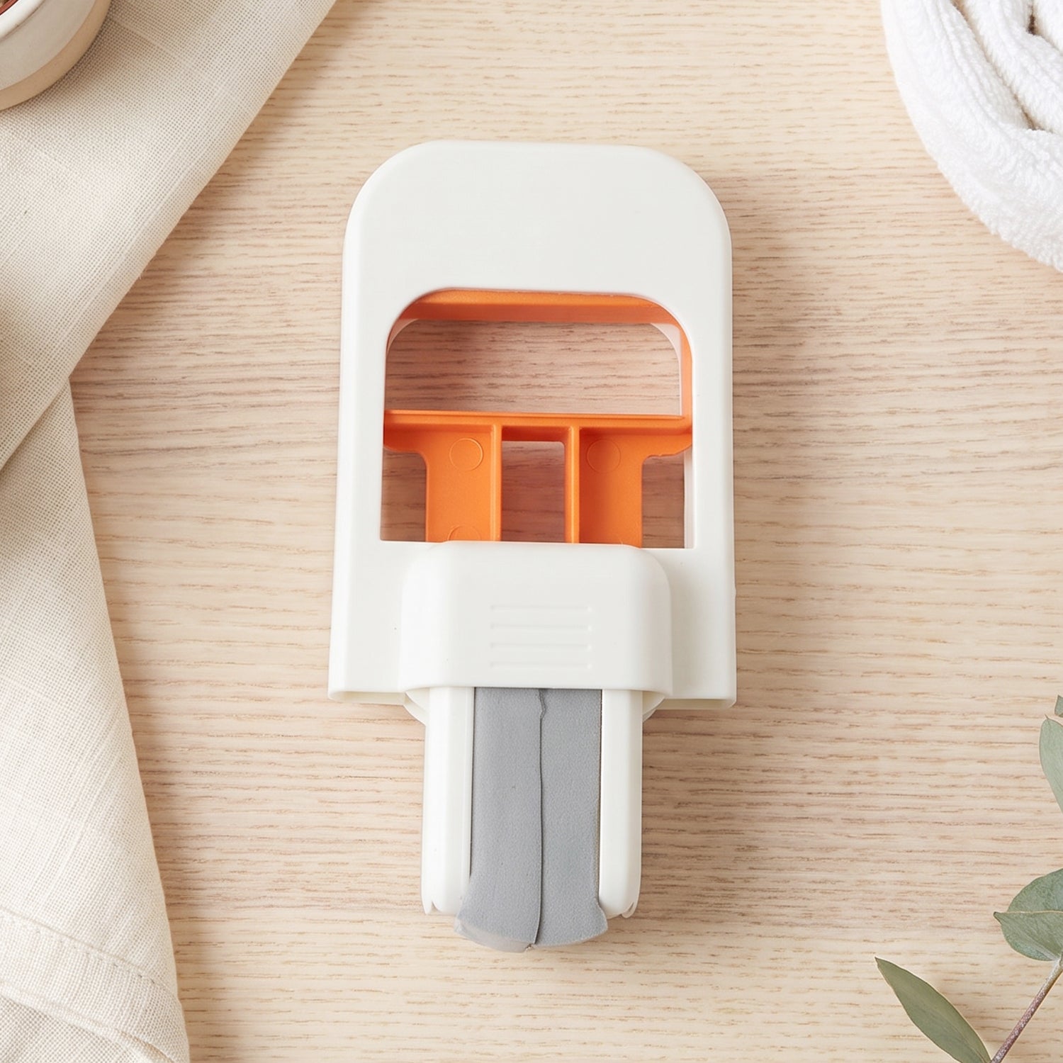 Handheld Mini Sponge Mop Squeeze Cleaner for Kitchen Counter and Glass (1 Pc)