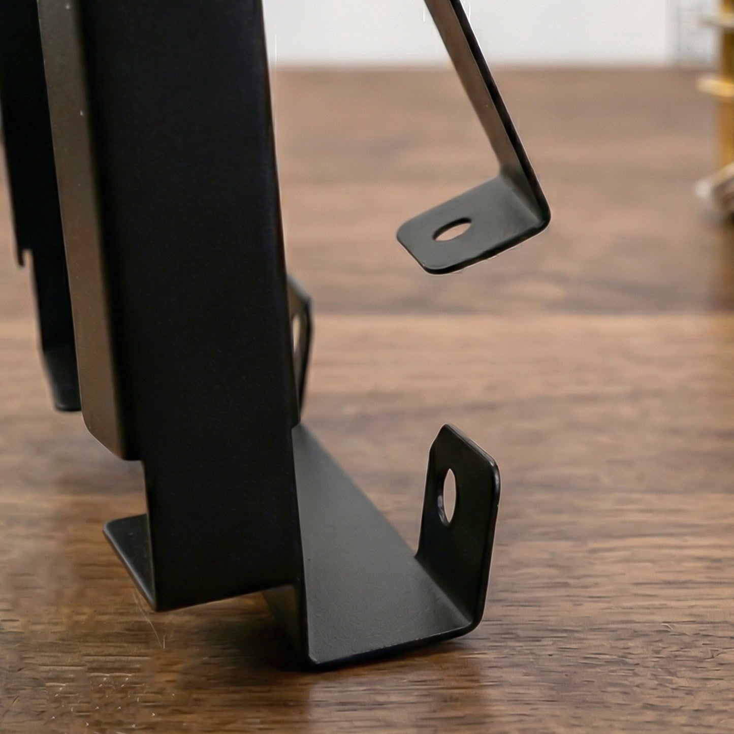 Rixa Bracket Mobile Holder (1 Pc)