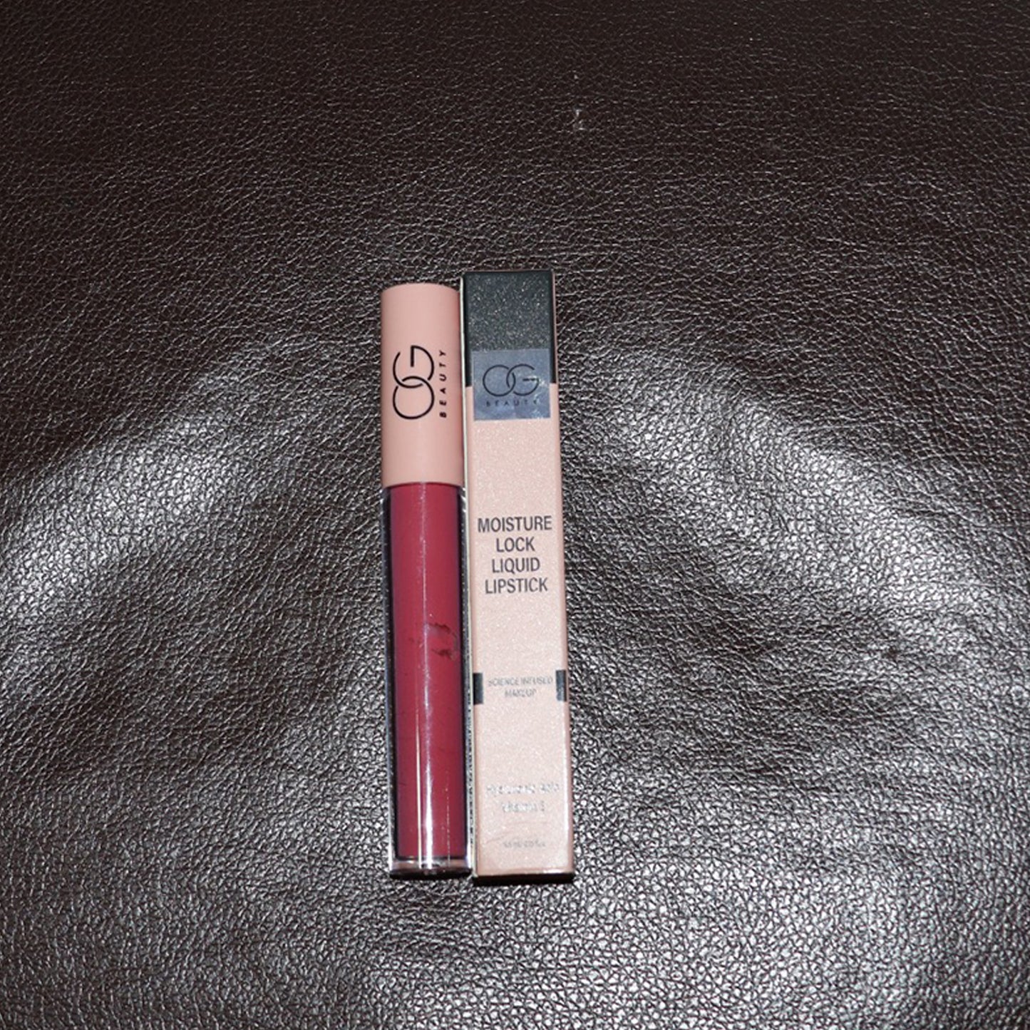 OG Beauty Coral Charm Moisture Lock Liquid Lipstick (4.5 ML / 1 Pc)