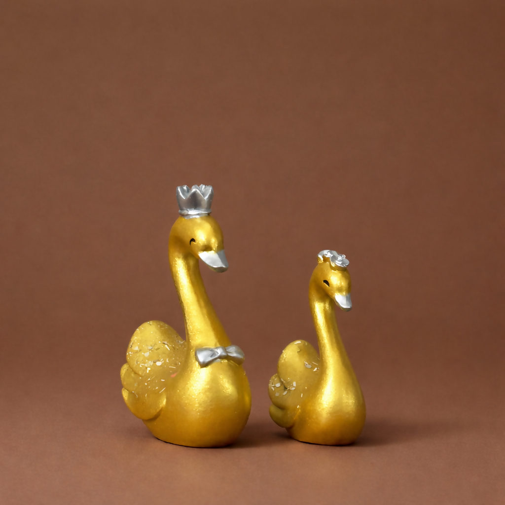 Royal Golden Swan Couple Showpiece – Romantic Home & Gift Decor