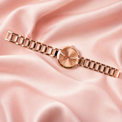 Elegant women's rose gold wristwatch close-up
