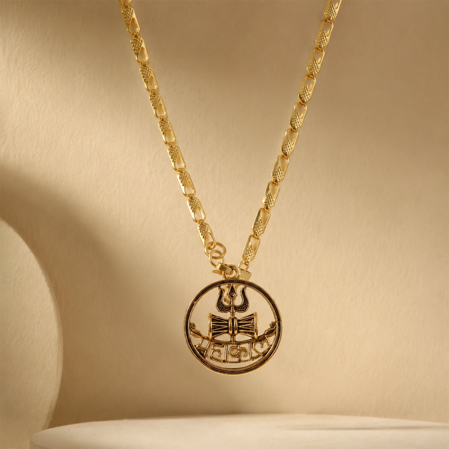 Fashionable designer chain with Mahakal Trishul Damru pendant