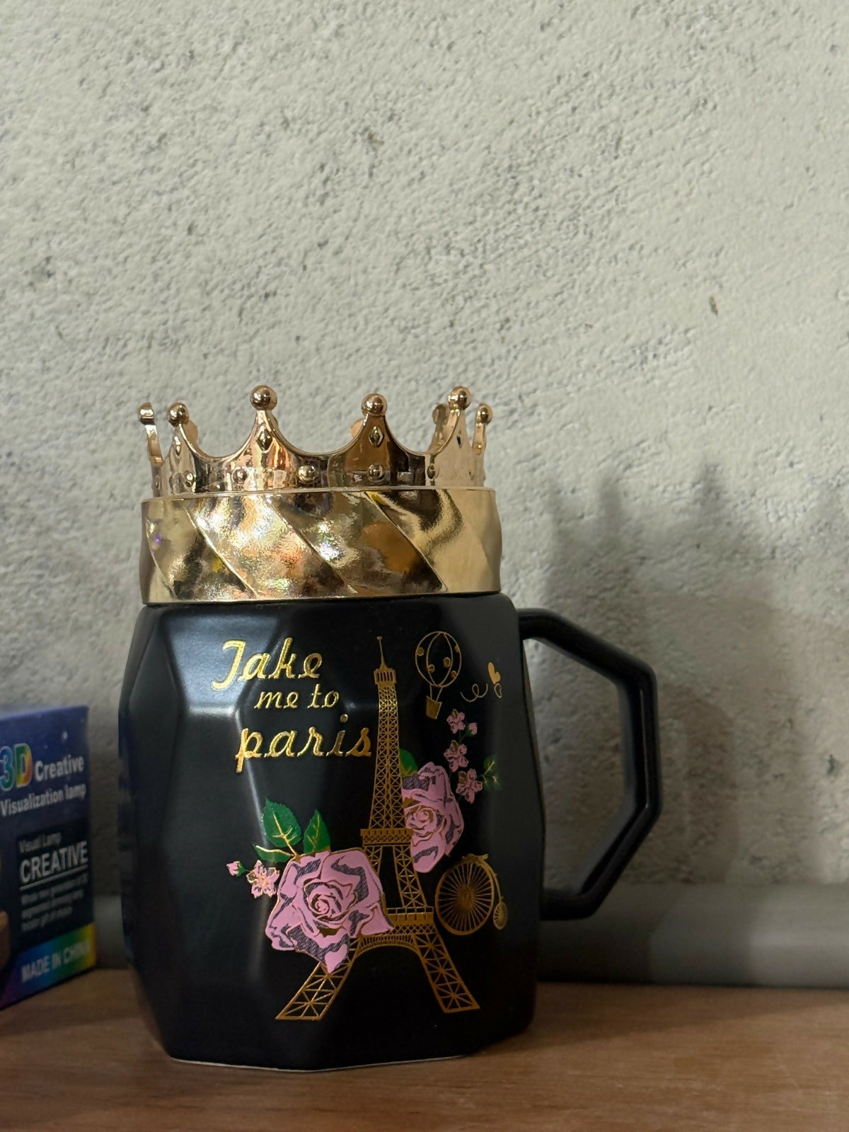 Luxury Black Ceramic Paris Mug with Golden Crown Lid | Gift Coffee Cup