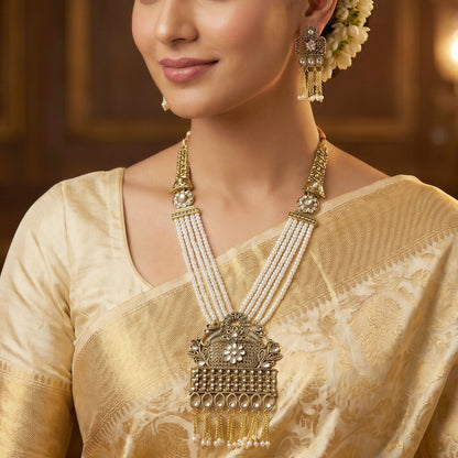 Pearl necklace and matching earrings set