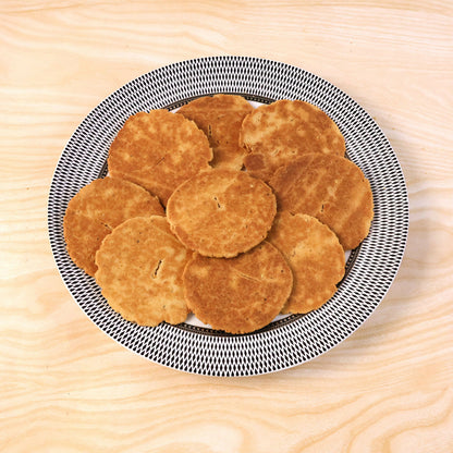 Naasta Baatsa Jowar Bhakhari – Millet Based Ready to Eat Crispy Indian Snack (200 Gm)